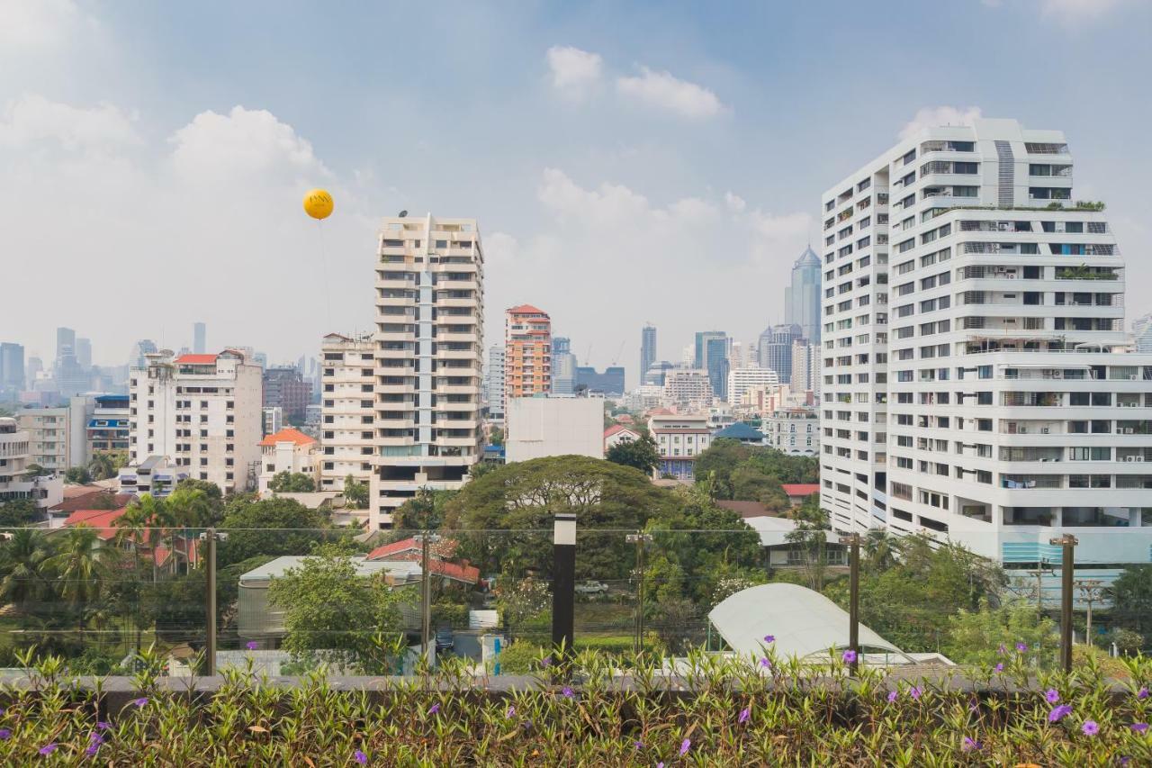 Sukhumvit Asok Modern Suite Bangkok Exterior foto