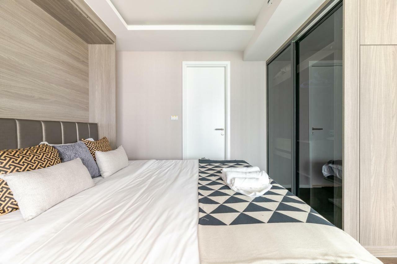 Sukhumvit Asok Modern Suite Bangkok Exterior foto