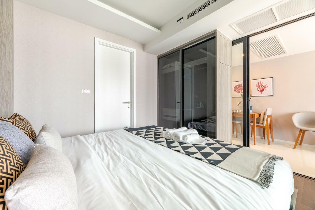 Sukhumvit Asok Modern Suite Bangkok Exterior foto